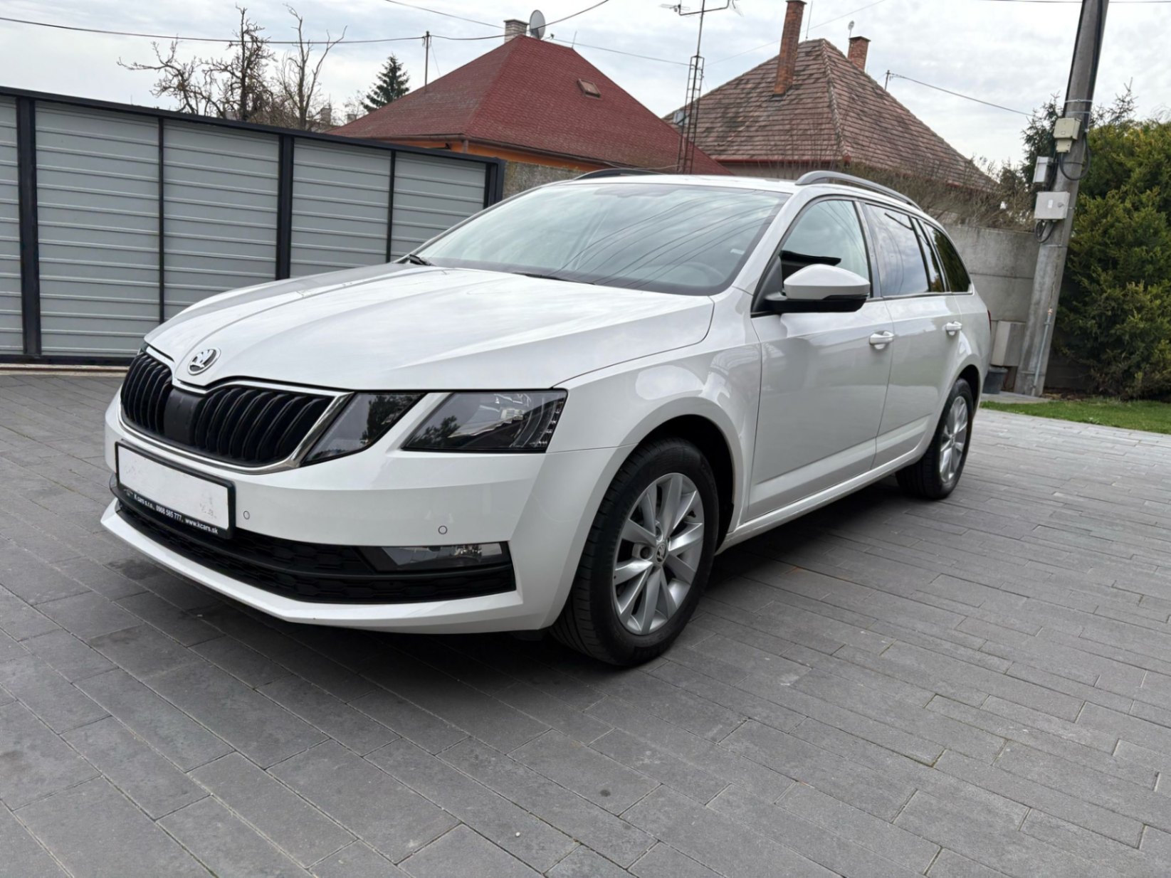 auto01
