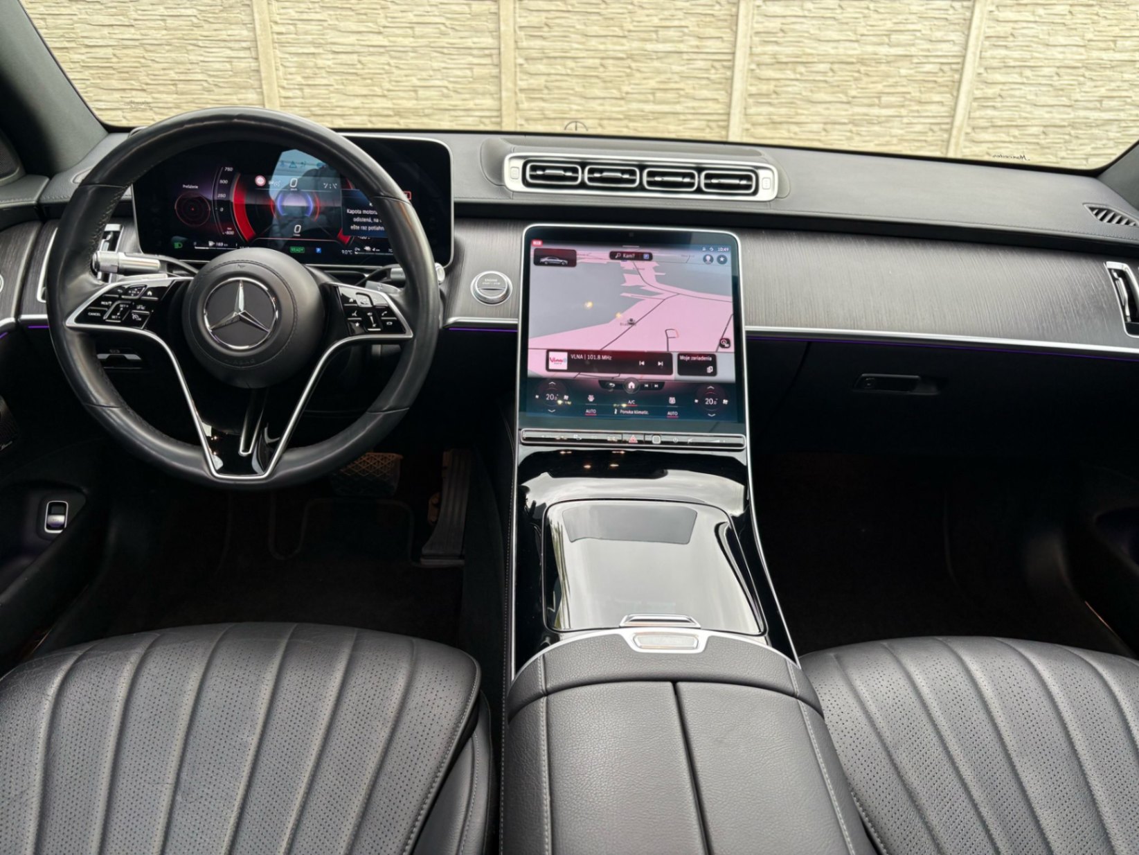 auto81