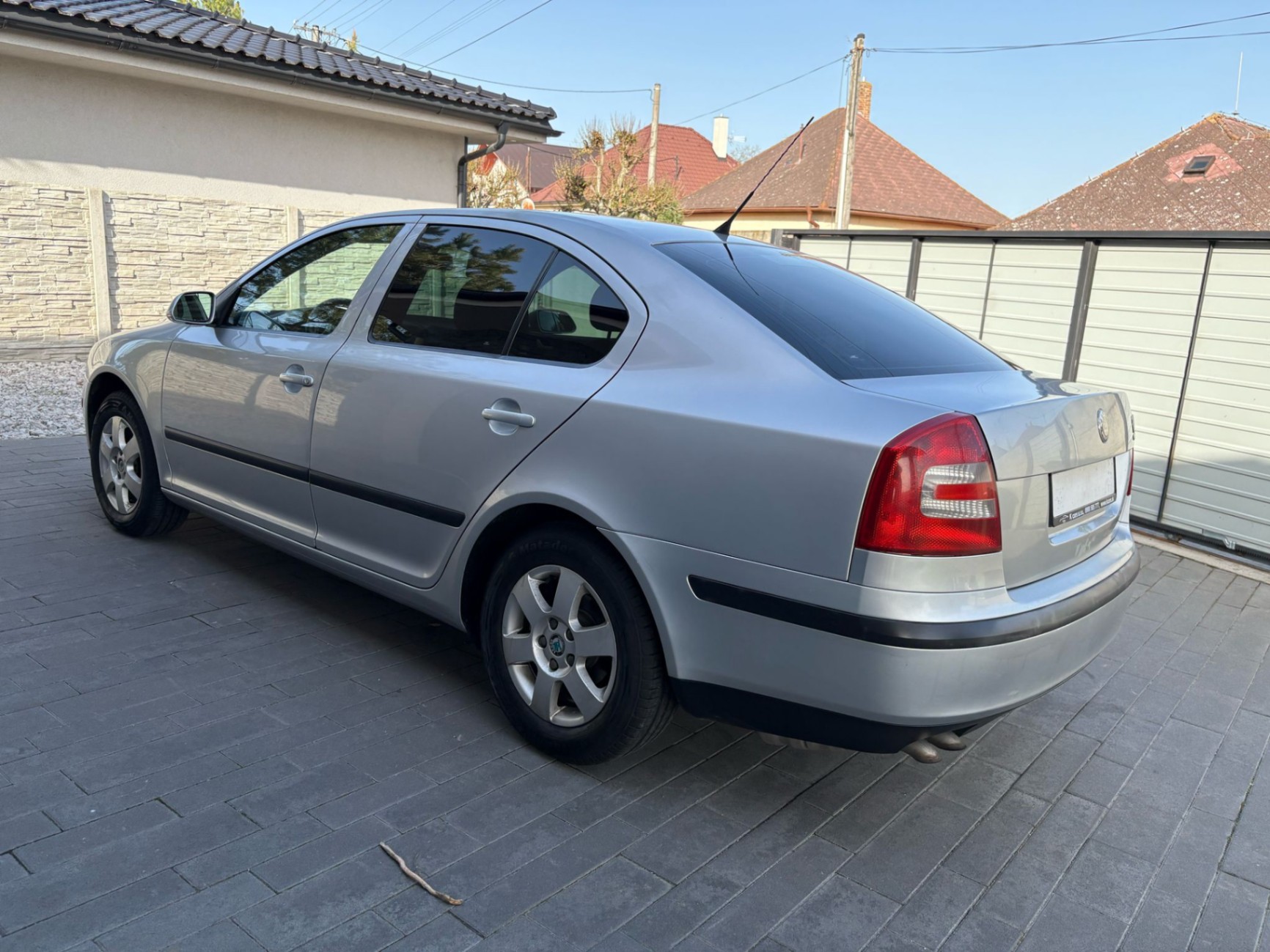 auto01